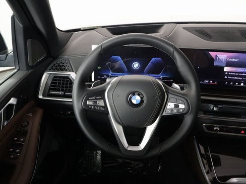 New 2026 BMW X5 xDrive40i w/ Climate Comfort Package AWD/4WD image 3