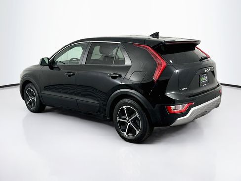 Used 2023 Kia Niro LX FWD image 5