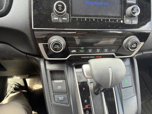 Used 2019 Honda CR-V LX image 20