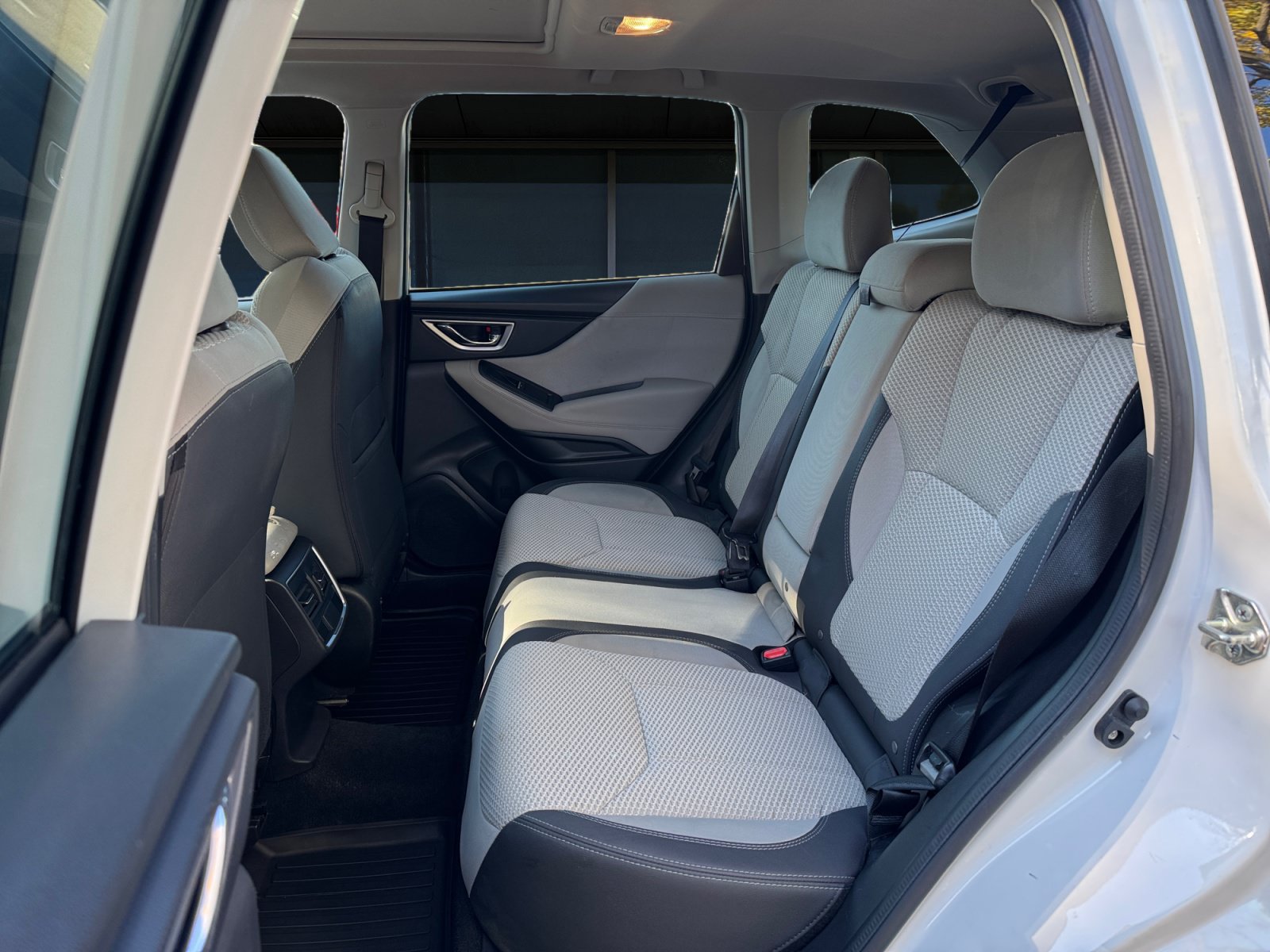 Used 2020 Subaru Forester Premium AWD/4WD image 15