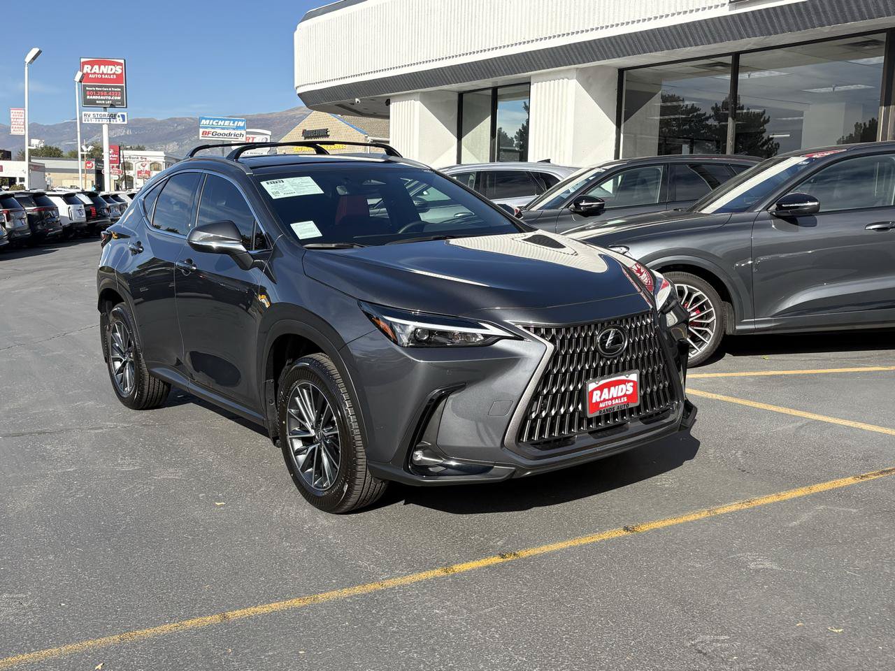 Used 2025 Lexus NX 350h AWD w/ Accessory Package (K3) image 2