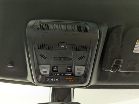 New 2025 Cadillac XT5 Premium Luxury image 25