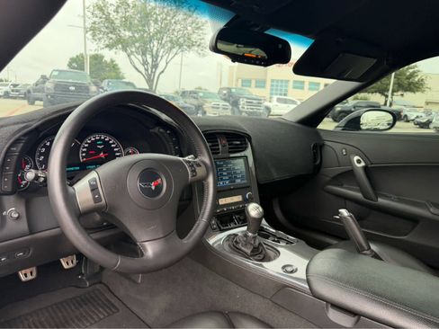 Used 2009 Chevrolet Corvette Z06 w/ Preferred Equipment Group image 6