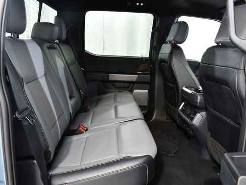 Used 2023 Ford F150 Lightning Lariat image 19