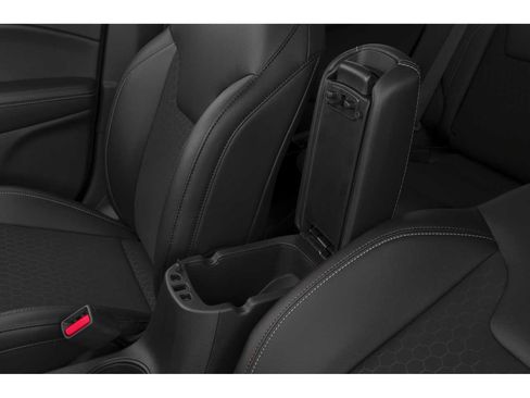 Used 2018 Jeep Compass Latitude w/ Cold Weather Group AWD/4WD image 10