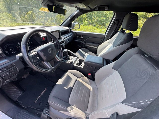 Used 2024 Toyota Tacoma TRD Off-Road AWD/4WD image 14