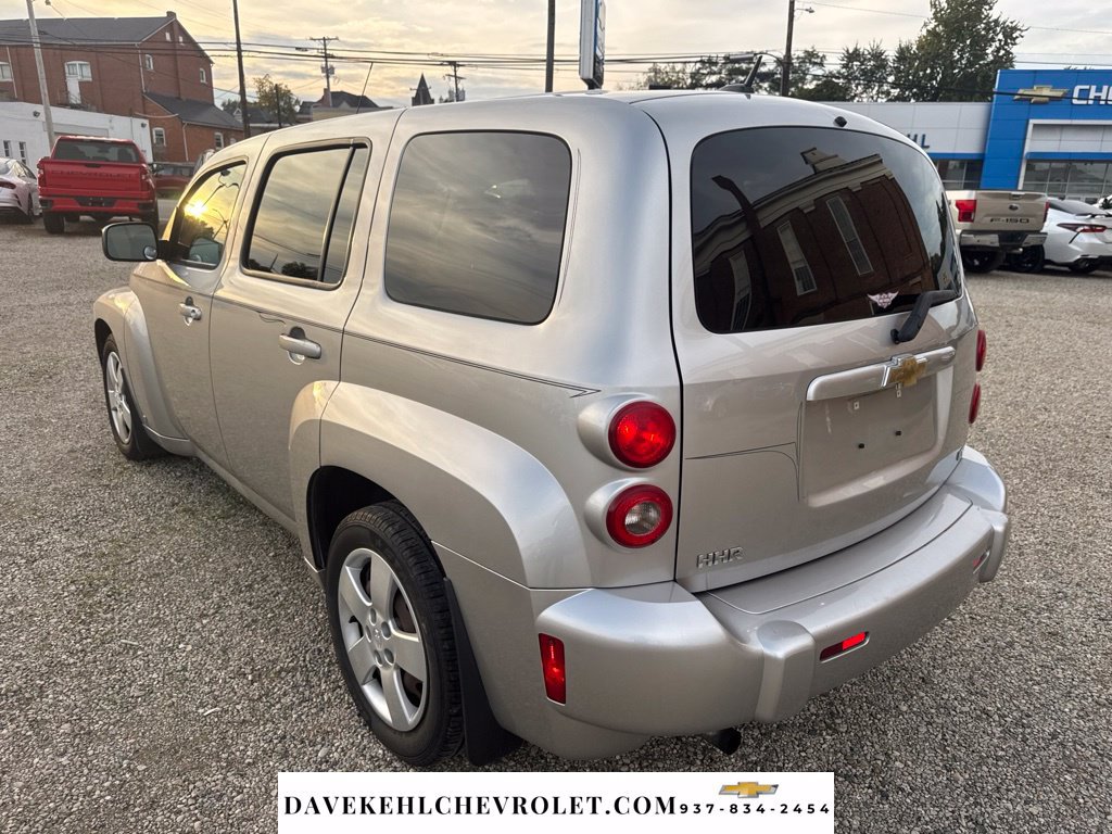 Used 2008 Chevrolet HHR LS FWD image 4