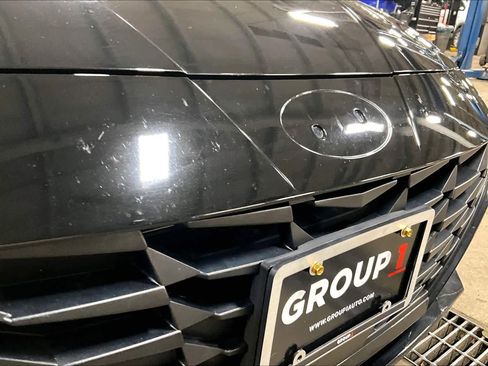 Used 2023 Hyundai Elantra SEL w/ Convenience Package image 26