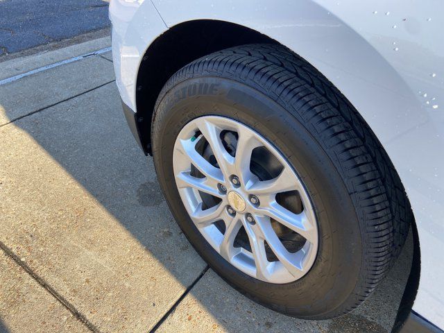 Used 2020 Chevrolet Equinox LS FWD image 18