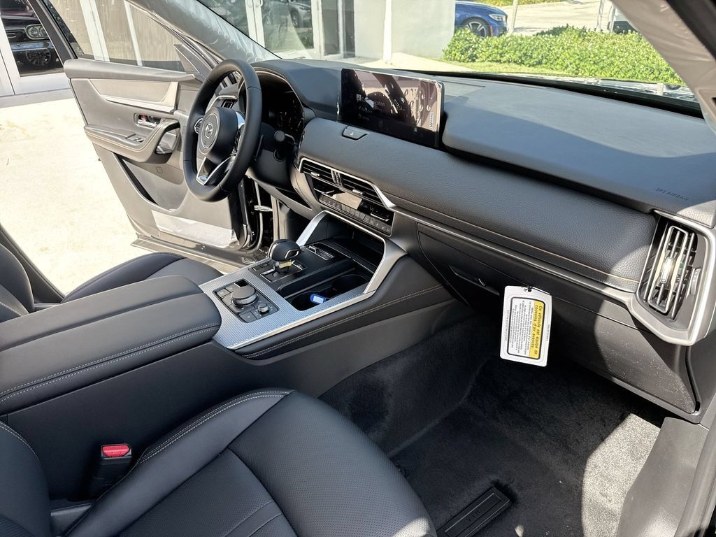 New 2026 MAZDA CX-70 SC Plus AWD/4WD image 32
