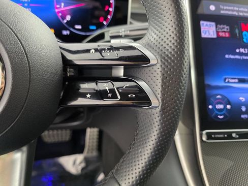 Certified 2026 Mercedes-Benz GLC 300 image 19