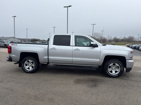Used 2018 Chevrolet Silverado 1500 LT w/ All Star Edition image 4