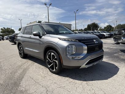 Used 2022 Mitsubishi Outlander SE
