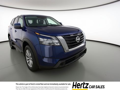 Used 2025 Nissan Pathfinder SV FWD image 1