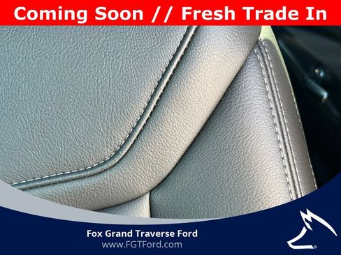 Used 2024 Cadillac XT6 Luxury w/ LPO, Floor Liner Package AWD/4WD image 13