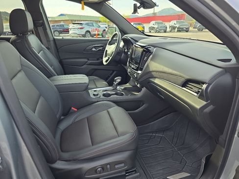 Certified 2023 Chevrolet Traverse High Country w/ LPO, Floor Liner Package AWD/4WD image 29