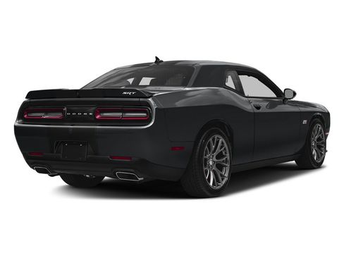 Used 2016 Dodge Challenger SRT w/ Technology Group image 2