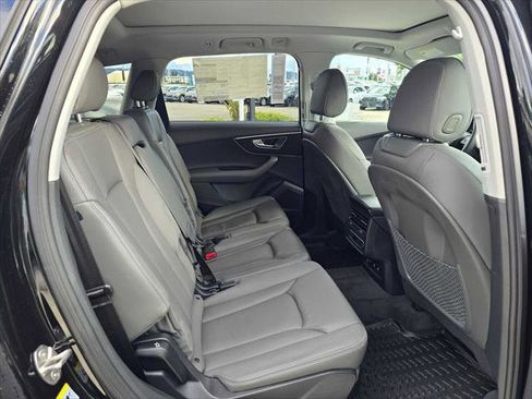 New 2025 Audi Q7 3.0T Premium Plus image 13