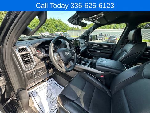 Used 2023 RAM 1500 Laramie AWD/4WD image 15