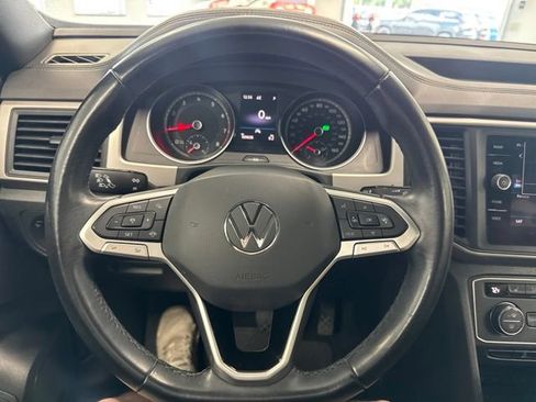 Used 2020 Volkswagen Atlas Cross Sport SE AWD/4WD image 35