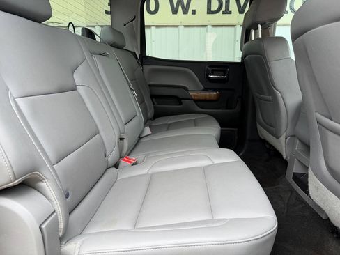 Used 2014 GMC Sierra 1500 SLT w/ SLT Crew Cab Value Package AWD/4WD image 17