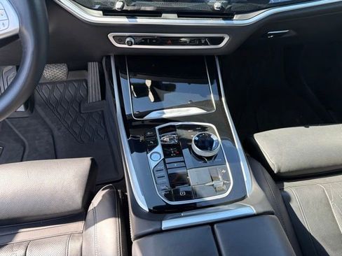 Used 2023 BMW X7 xDrive40i w/ Executive Package AWD/4WD image 29