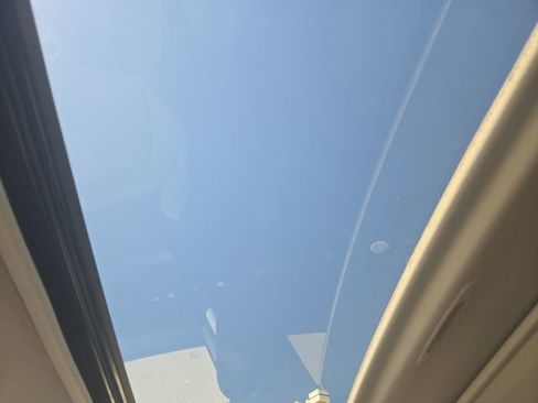 Used 2023 Toyota RAV4 XLE w/ Convenience Package image 26