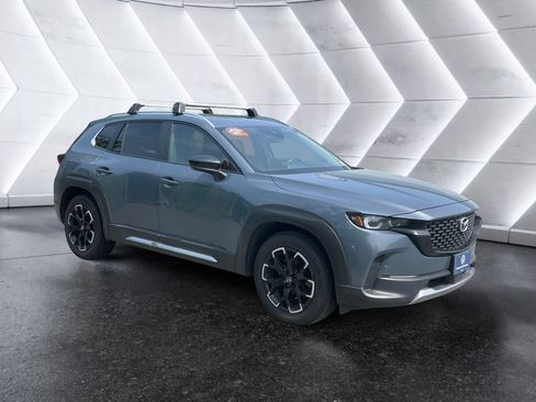 Used 2023 MAZDA CX-50 Meridian Edition AWD/4WD image 3
