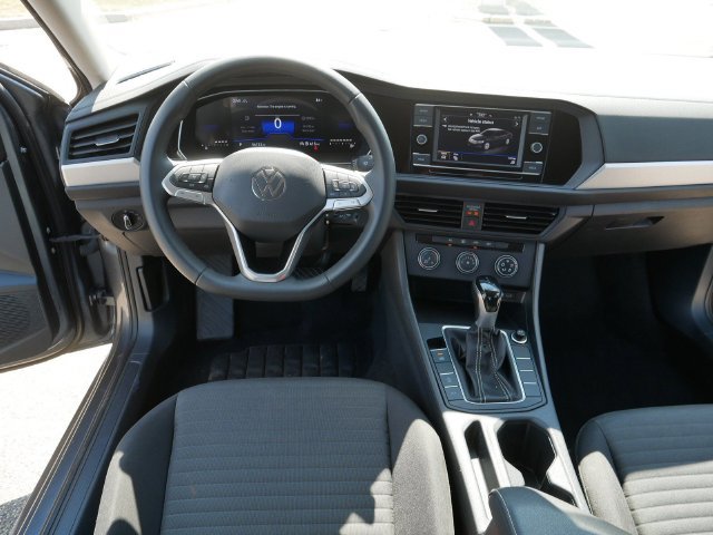 Certified 2024 Volkswagen Jetta S FWD image 21