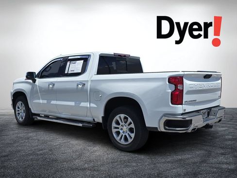 Used 2022 Chevrolet Silverado 1500 LTZ w/ LTZ Premium Package AWD/4WD image 7