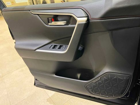 Certified 2025 Toyota RAV4 XSE image 18