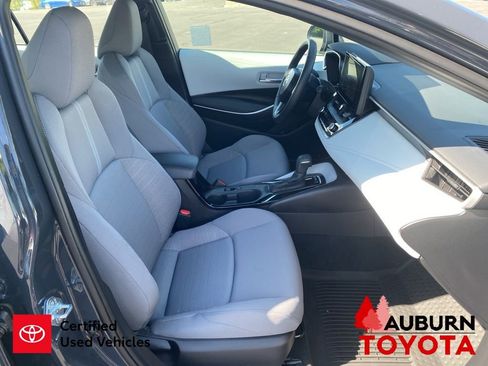 Certified 2025 Toyota Corolla SE w/ Convenience Package FWD image 12