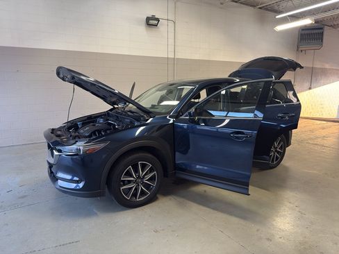 Used 2017 MAZDA CX-5 Grand Touring w/ Premium Package AWD/4WD image 11
