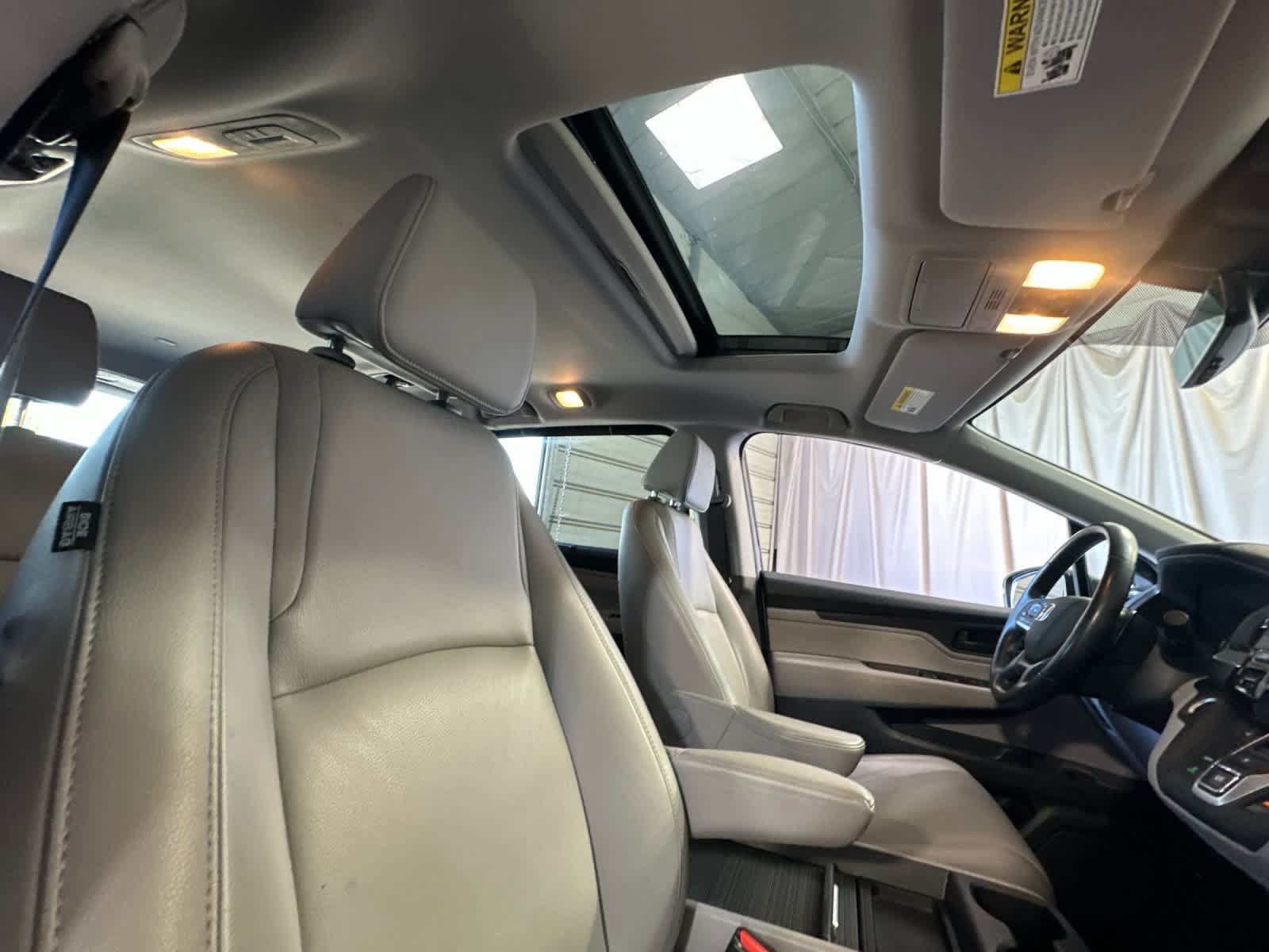 Used 2019 Honda Odyssey EX-L image 19