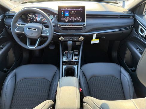 New 2026 Jeep Compass Latitude AWD/4WD image 21