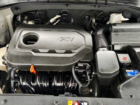 Used 2017 Kia Sorento LX w/ LX Convenience Package image 27