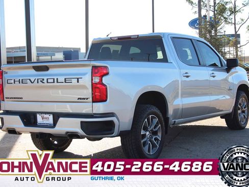 Used 2021 Chevrolet Silverado 1500 RST image 13