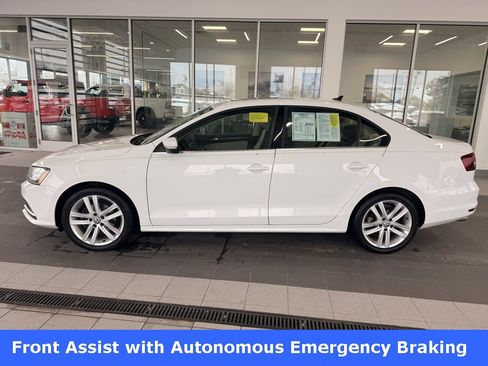 Used 2016 Volkswagen Jetta SEL Premium w/ Lighting Package image 5