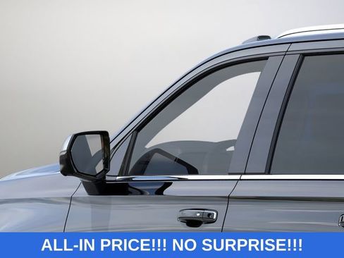 New 2026 Chevrolet Suburban Premier AWD/4WD image 12