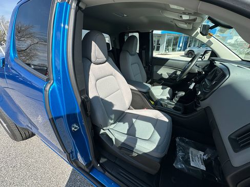 Certified 2022 Chevrolet Colorado W/T w/ WT Convenience Package image 13