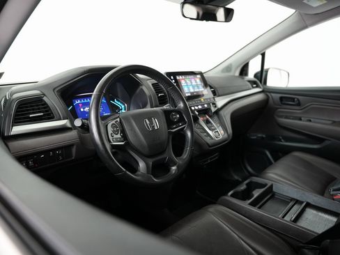 Used 2018 Honda Odyssey EX-L image 7