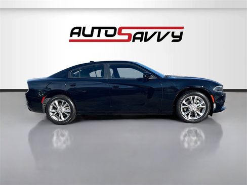Used 2023 Dodge Charger SXT w/ Cold Weather Package image 8