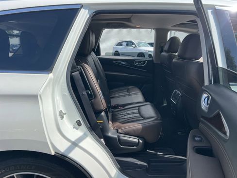 Used 2019 INFINITI QX60 Luxe w/ Sensory Package FWD image 41