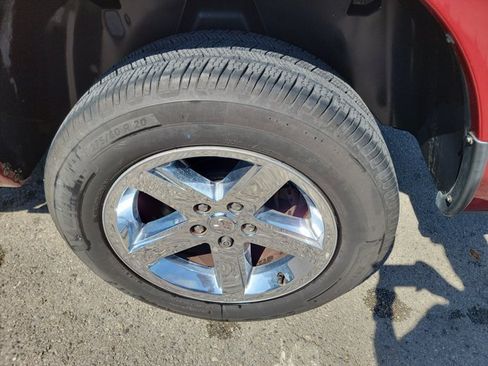 Used 2013 RAM 1500 Express AWD/4WD image 13