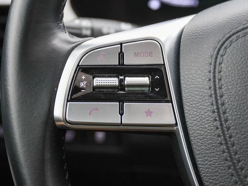 Used 2025 Kia Telluride S image 31