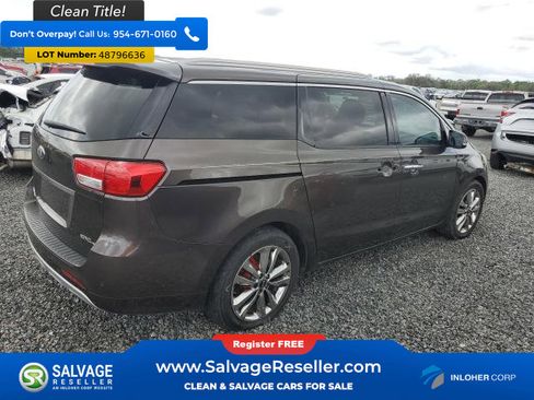 Used 2015 Kia Sedona SX Limited w/ SXL Technology Package FWD image 4