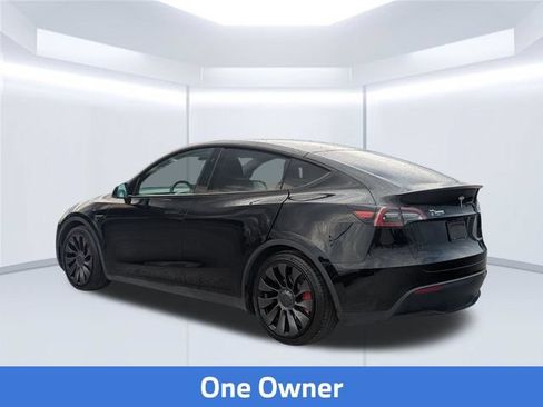Used 2023 Tesla Model Y Performance AWD/4WD image 4