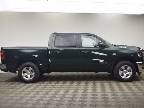 New 2026 RAM 1500 Big Horn AWD/4WD image 4