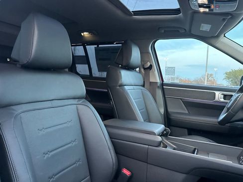 New 2025 Hyundai Santa Fe Limited image 14