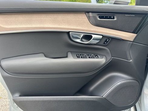 New 2026 Volvo XC90 B6 Plus w/ Protection Package Premier image 12
